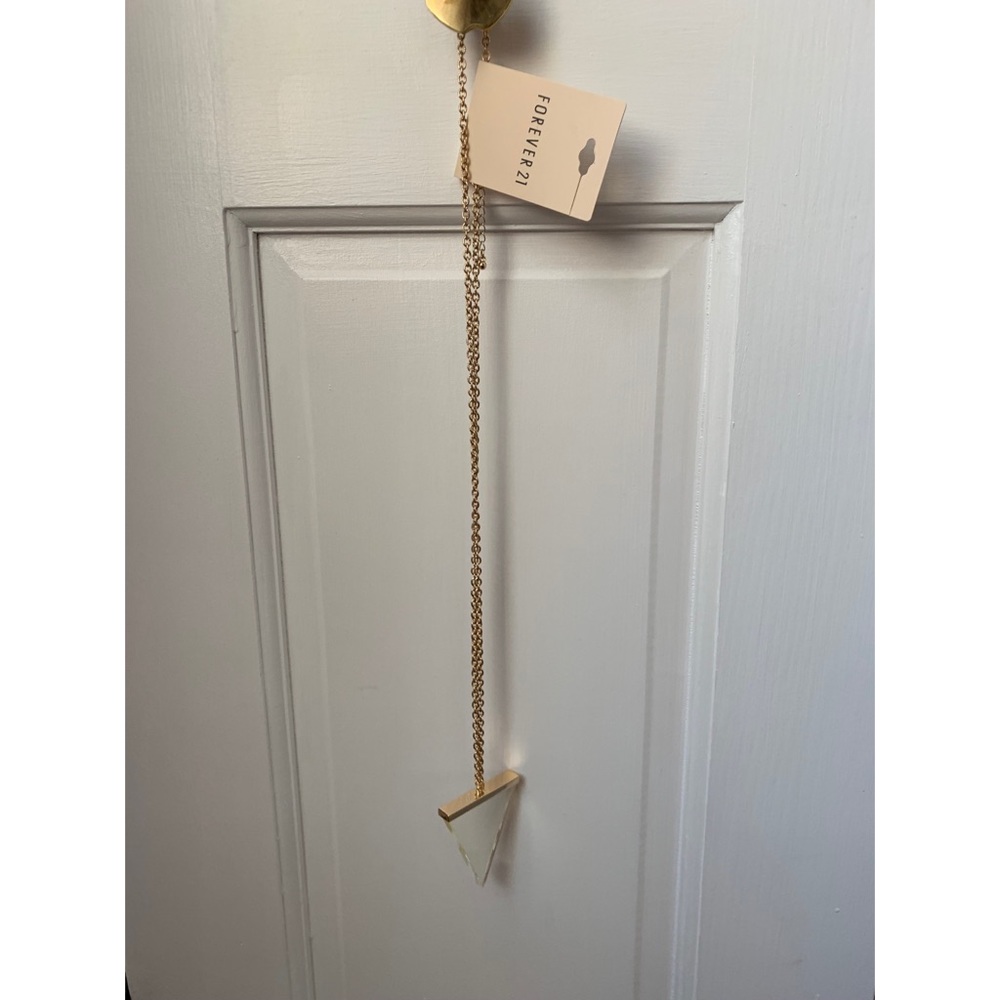 Gold neckace